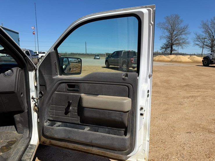 2010-ford-f150-image-31