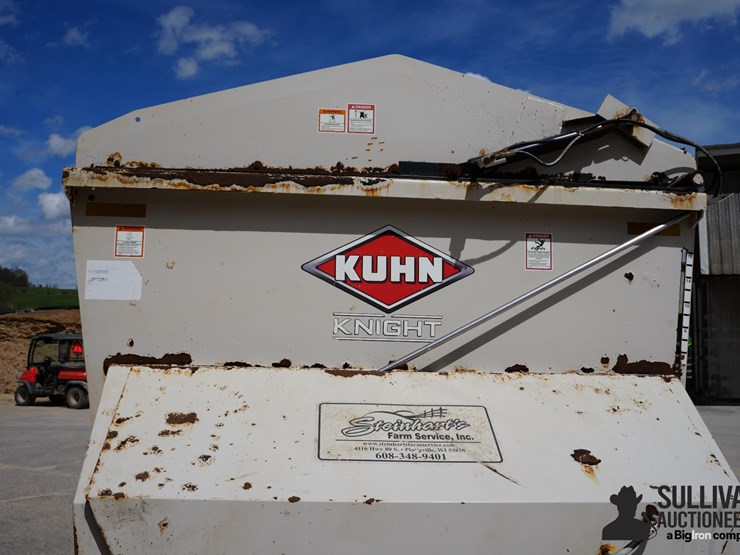kuhn-knight-slc141t-pull-type-manure-spreader-image-12
