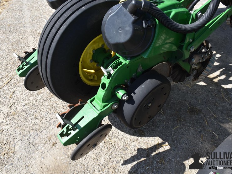 2016-john-deere-1775nt-image-20