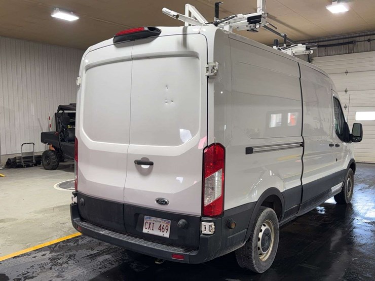 2019-ford-transit-image-5