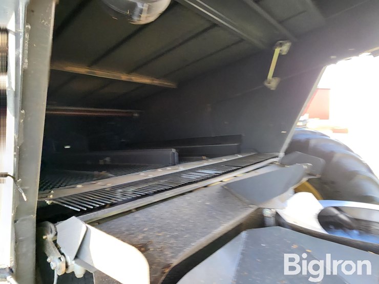 2016-lexion-730-2wd-combine-image-12