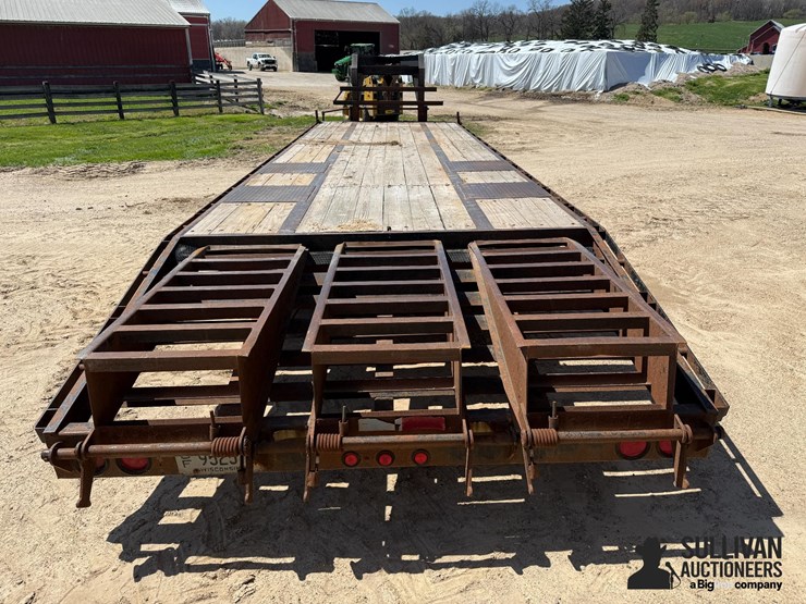2015-elite-trailers-t/a-gooseneck-flatbed-trailer-image-6
