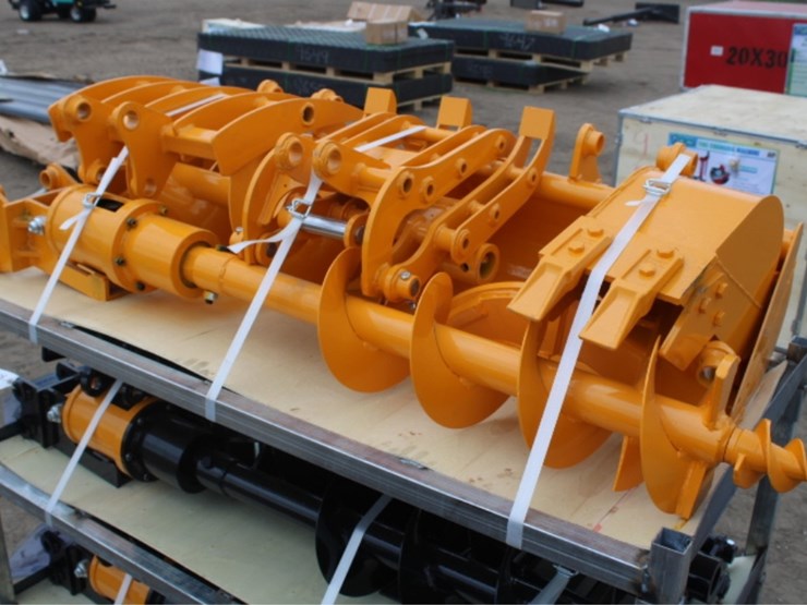 #9310-•-qty-(8)-cat-301-excavator-attachments-image-3