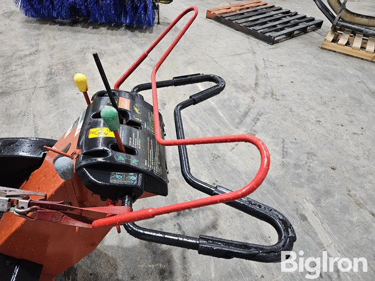 ditch-witch-1230h-image-15