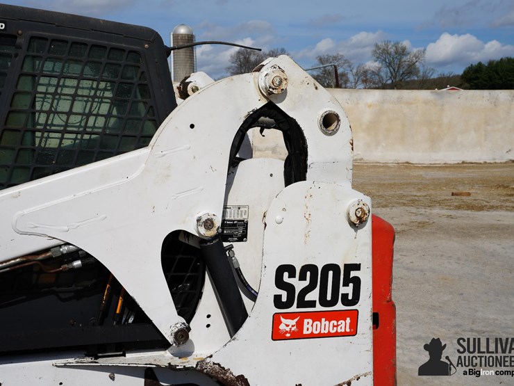 2007-bobcat-s205-image-15