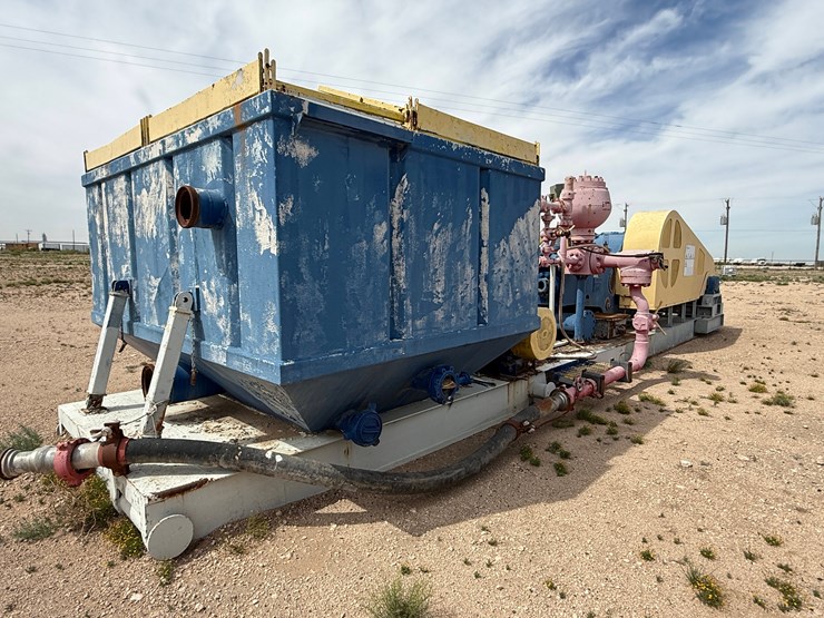 continental-emsco-fb-1600-5k-wp-triplex-mud-pump-w/-ac-electric-motor-&-mixing-tank-skidded-image-13