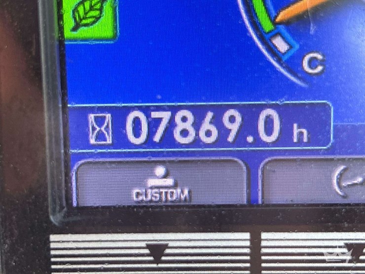 2017-komatsu-d61pxi-24-image-6
