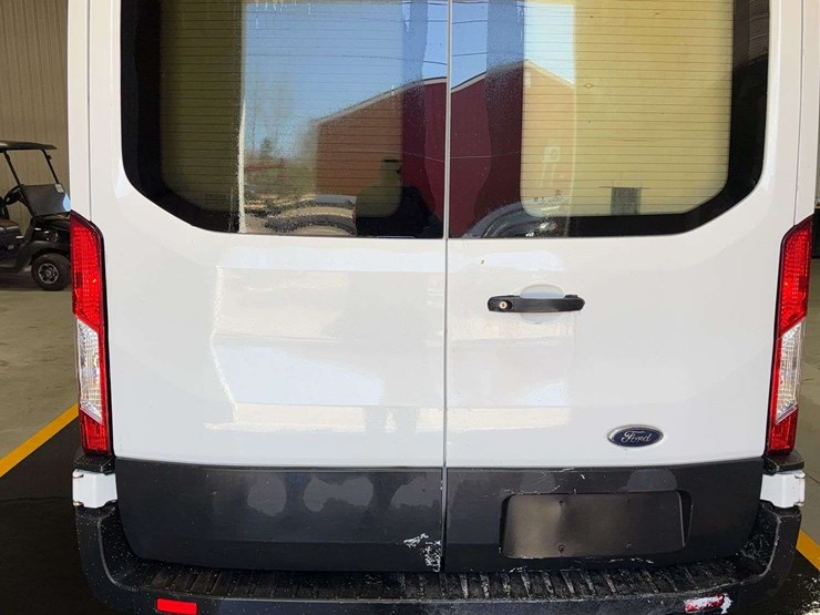 2021-ford-transit-image-24
