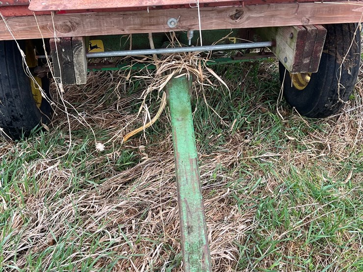 #9575-•-16'-hay-wagon-on-john-deere-running-gear-image-6