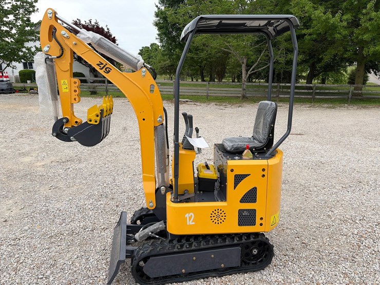 #155-•-unused-2026-zjg-zj-12-mini-excavator-image-8