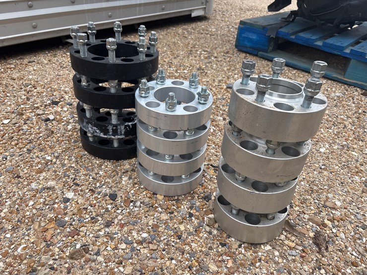 #35891-•-wheel-spacers-image-2