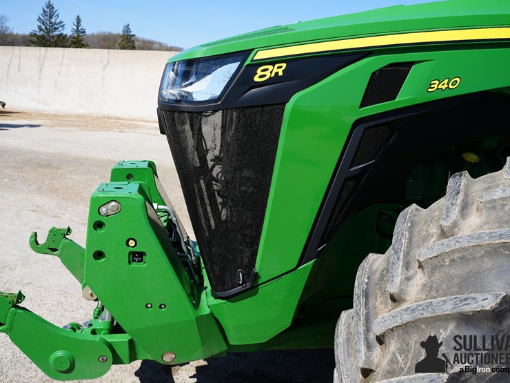 2023-john-deere-8r-340-image-15