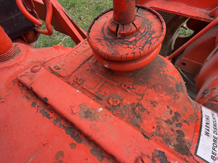 allis-chalmers-c-with-belly-mount-mower-image-16