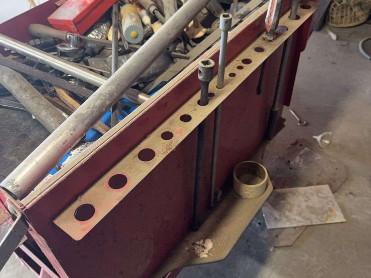 matco-tool-cart-image-3
