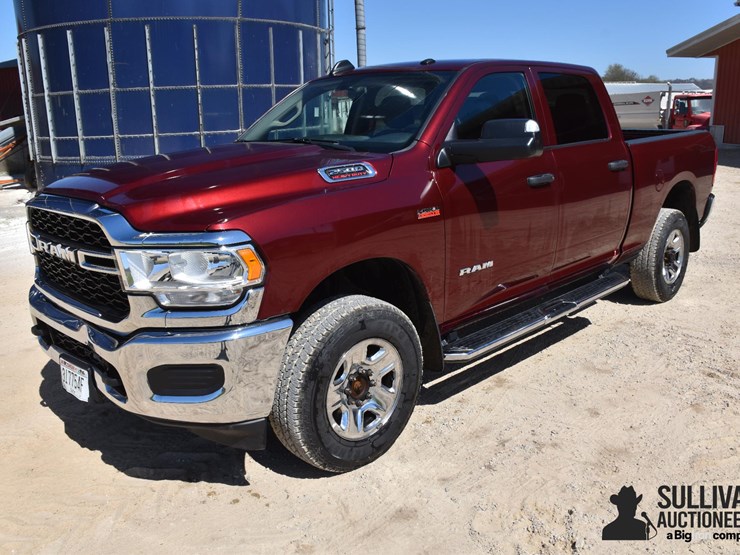 2019-ram-2500-hd-image-1