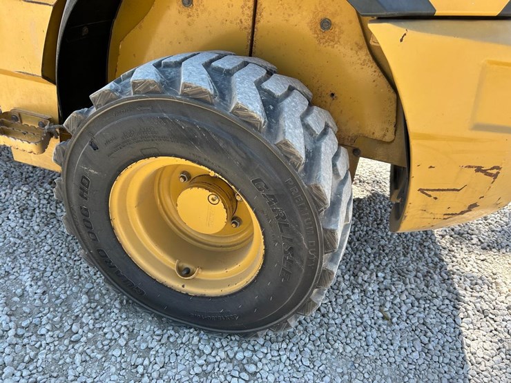 2015-caterpillar-903c-image-15
