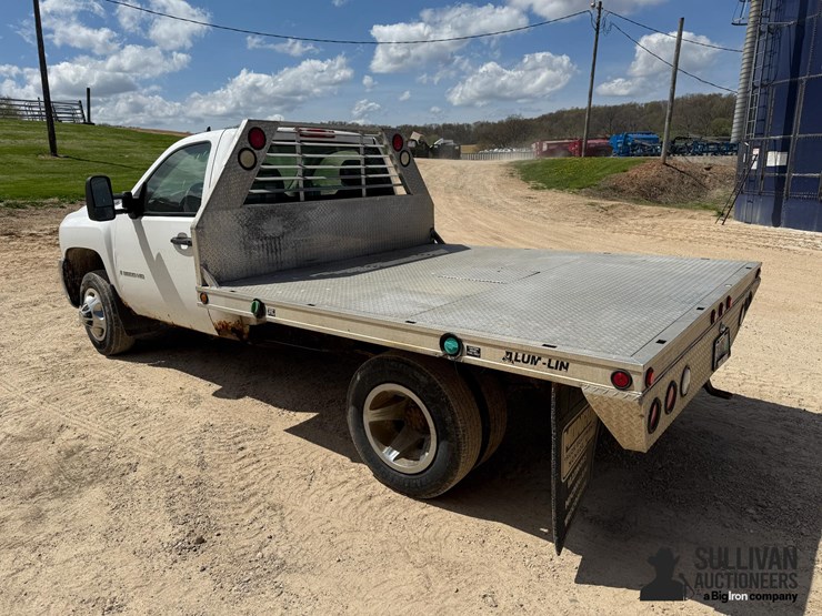 2008-chevrolet-silverado-3500-image-7