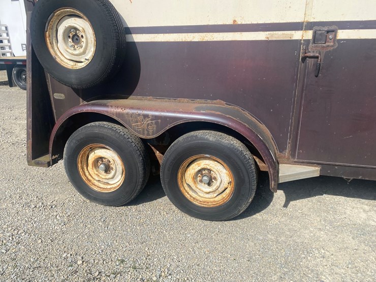 #368-•-1983-turnbow-2-horse-bumper-pull-trailer-(has-wi-title)-(helenville,-wi)-image-3