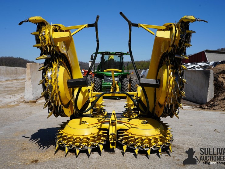 2018-john-deere-770-image-2