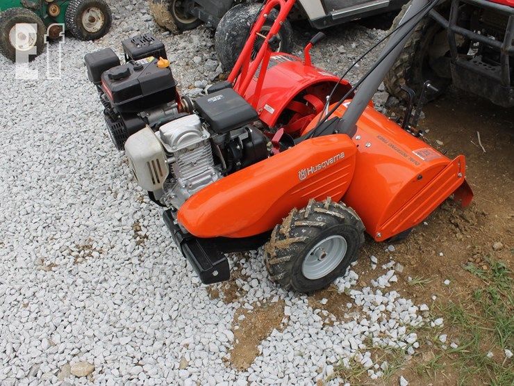 husqvarna-rear-tine-tiller-image-2
