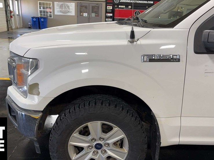 2020-ford-8-ft-image-24