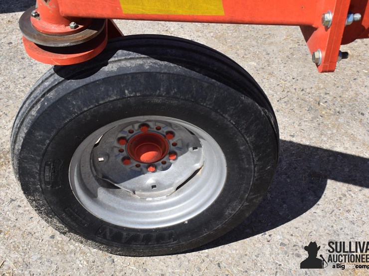 2015-kuhn-sr600-image-13