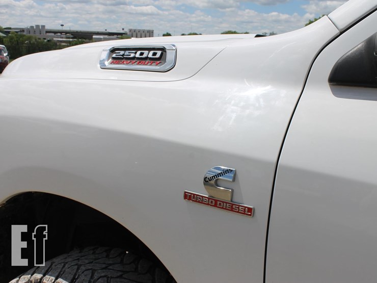2019-dodge-ram-2500-image-11