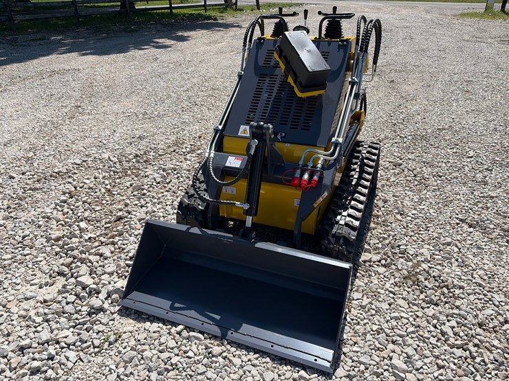 #216-•-unused-2026-ats-t460-mini-skid-steer-loader-image-4