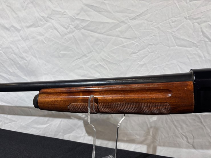 #136-•-franchi-48-al-12-gauge-semi-automatic-shotgun-image-11