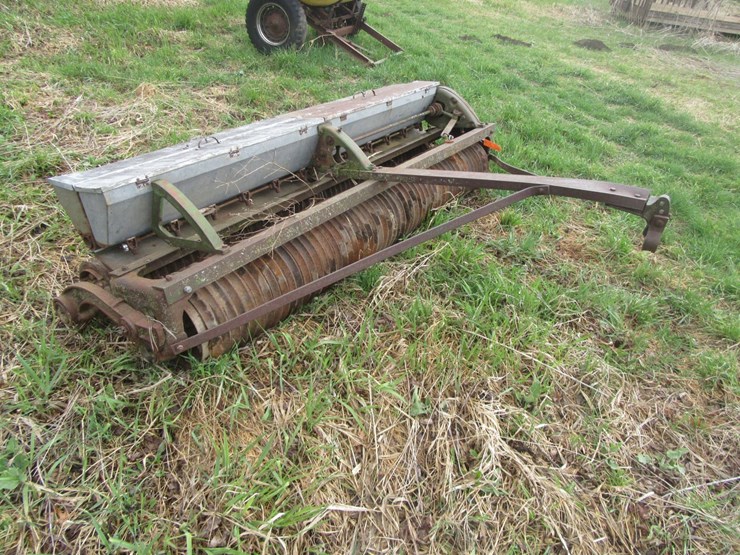 #9564-•-brillion-cultipacker-seeder-image-4