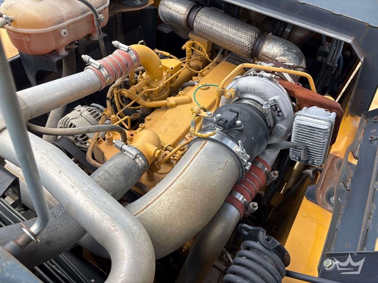 2019-deere-210g-image-24