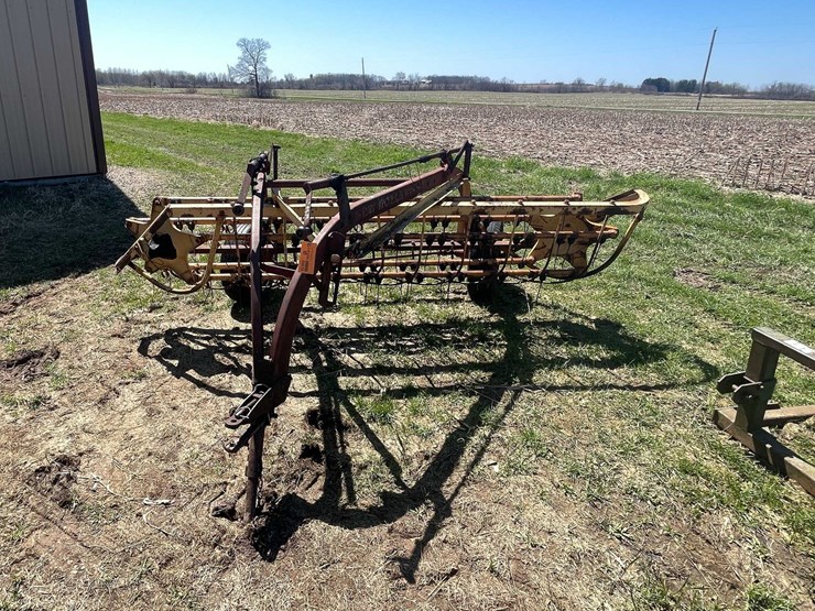 #6089-•-new-holland-hay-rake-(omro,-wi)-image-2