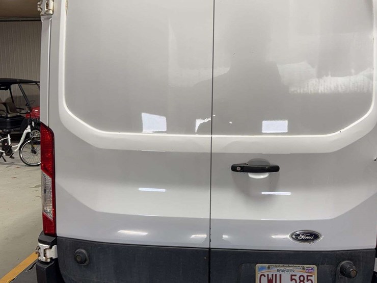 2020-ford-transit-image-27