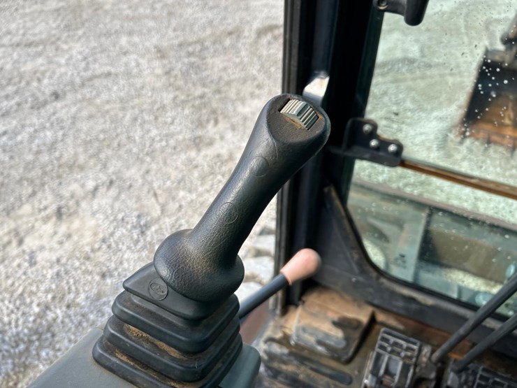 2016-bobcat-e55-image-24
