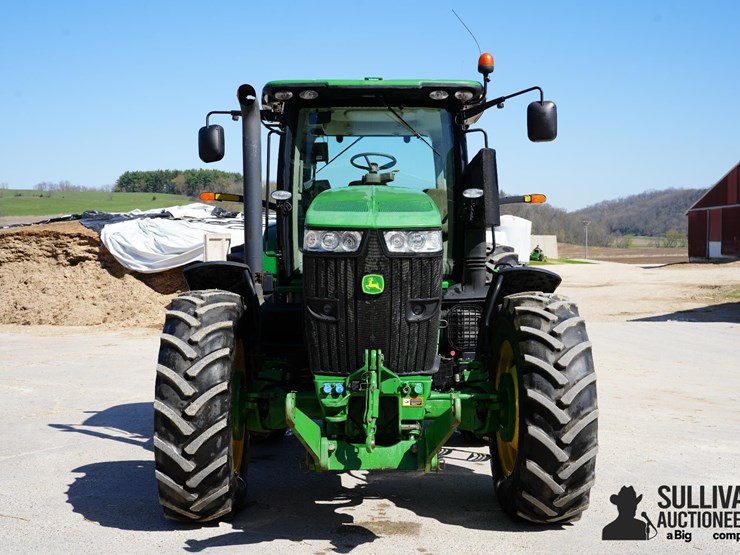 2013-john-deere-7230r-image-2