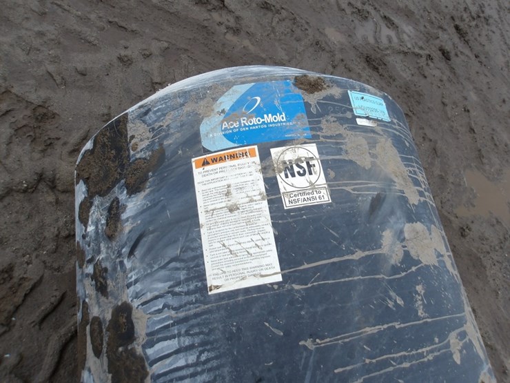 #7485-•-plastic-tank-&-valve-image-4
