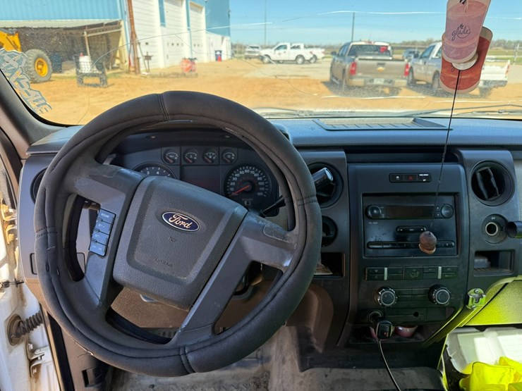 2010-ford-f150-image-29