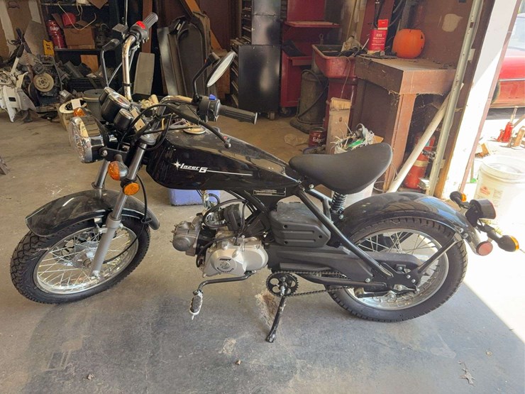 2022-bashan-chongqing-astronautic-bashan-laser-6-scooter-/-bike-125-4-stroke-image-1