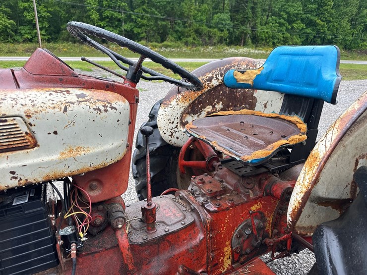 ford-801-image-8
