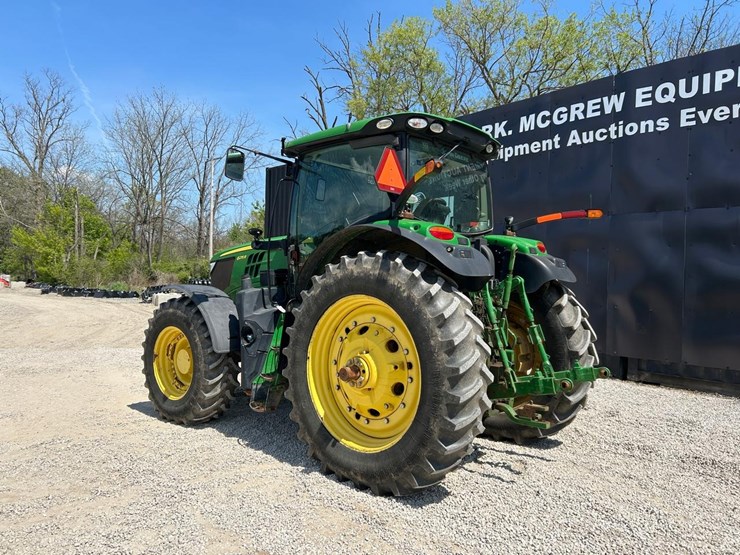 2018-john-deere-6215r-image-2