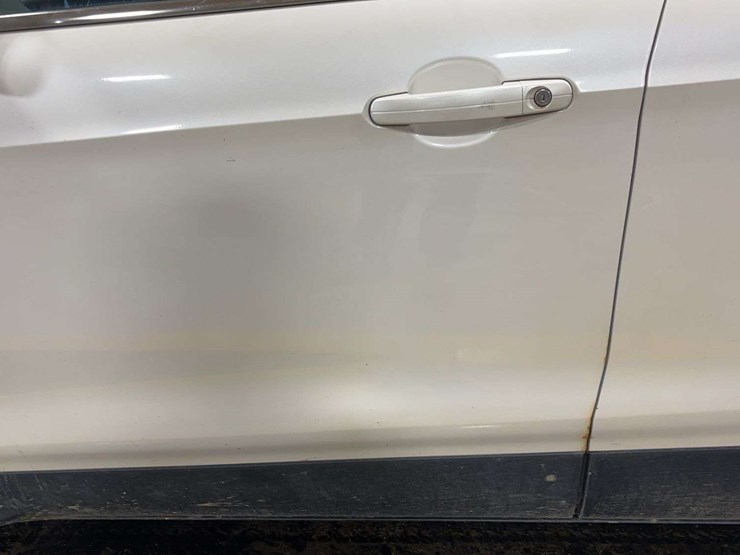2014-ford-escape-se-image-24