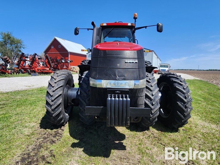 2013-case-ih-260-magnum-mfwd-tractor-image-2