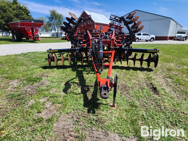 2016-case-ih-2016-image-2