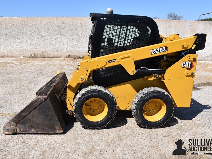 2023-caterpillar-232d3-image-8