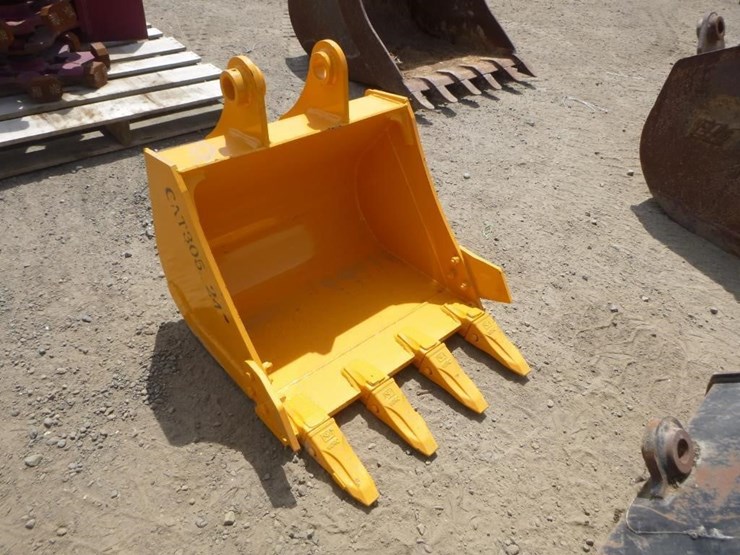 caterpillar-305-image-2