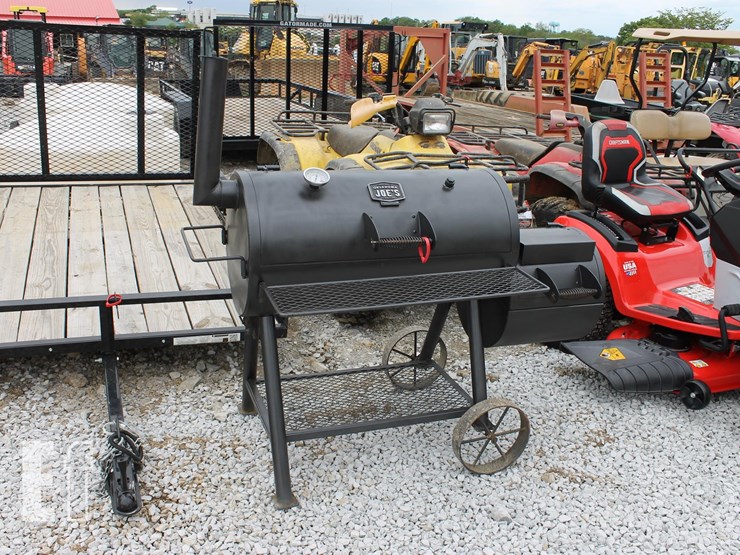 joe-smoker-image-1