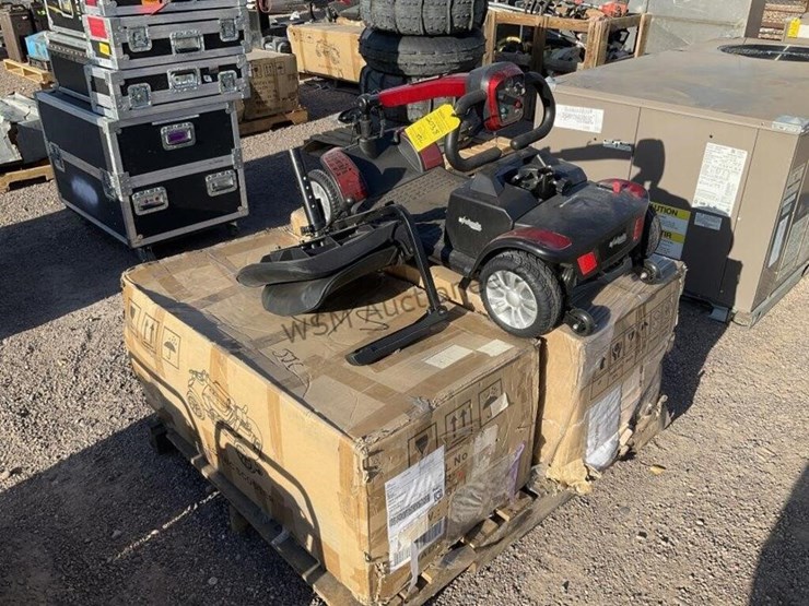 pallet-of-electric-scooters-image-1