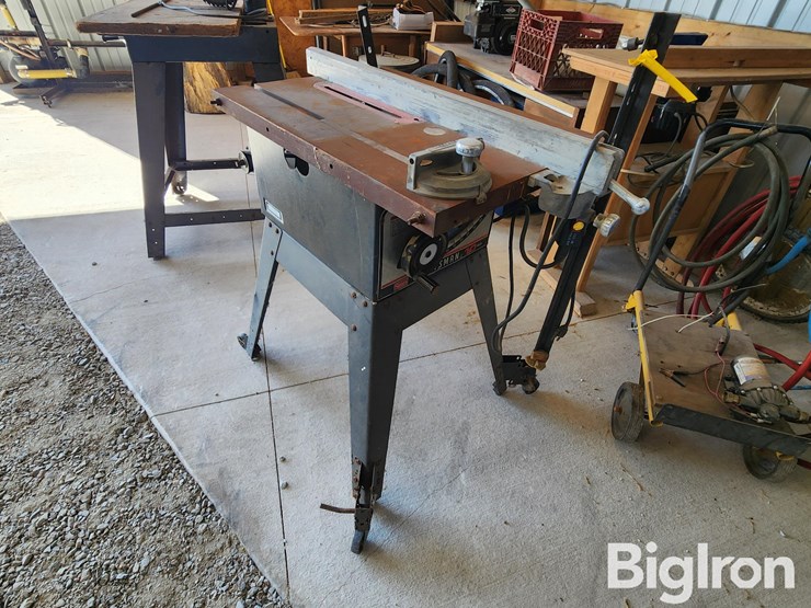 craftsman-113-10"-bench-saw-image-7