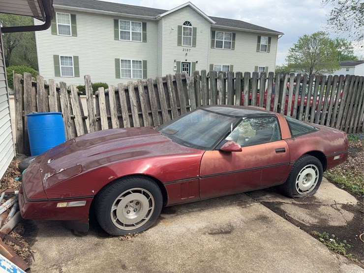 1987-chevrolet-corvette-1987-corvette-image-1