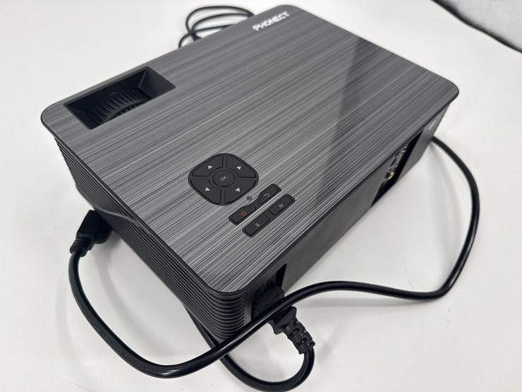 #114-•-phonect-m5-led-projector-image-4